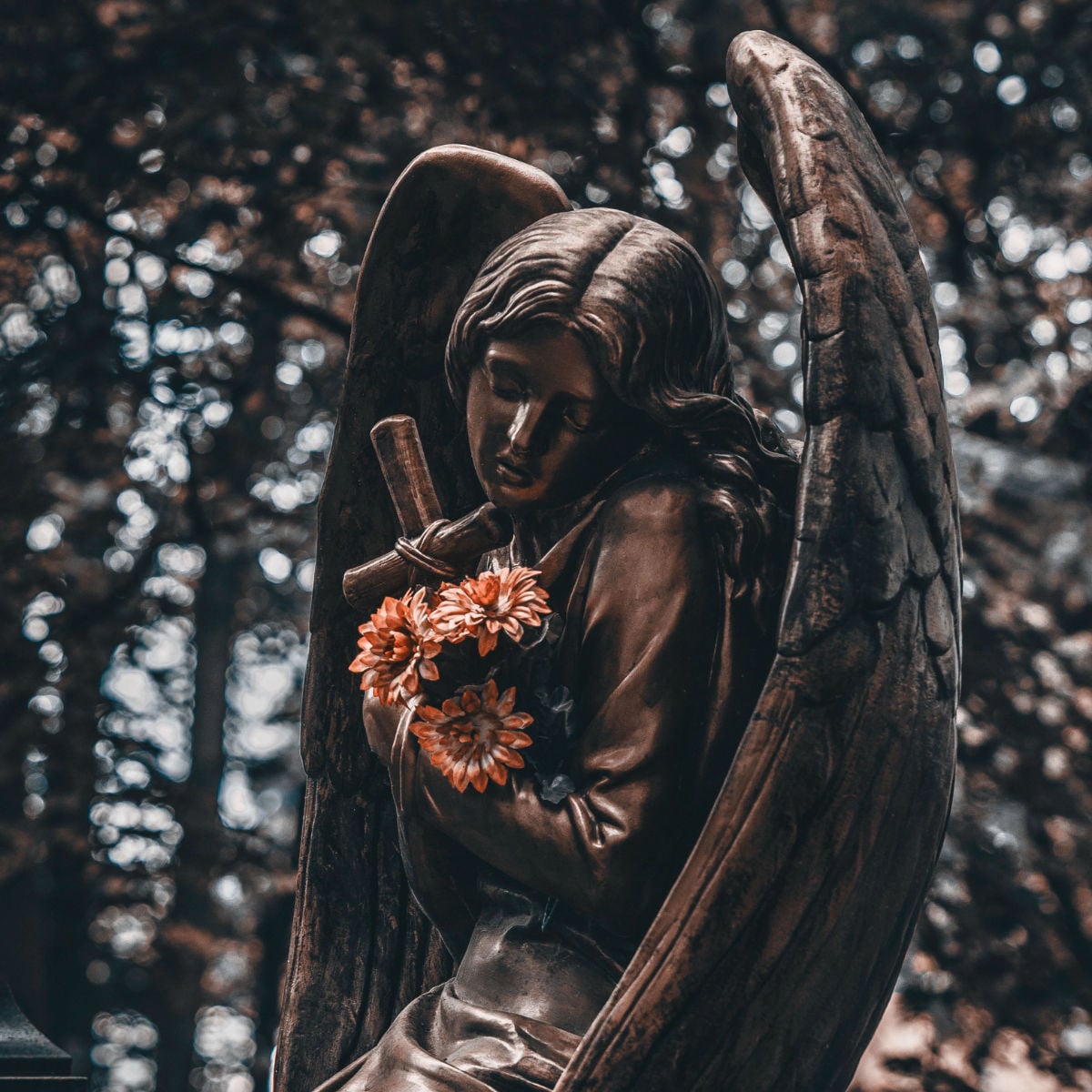 Engel Grab - Würdevolle Trauerrede